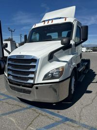 2020 Freightliner NEW CASCADIA 116