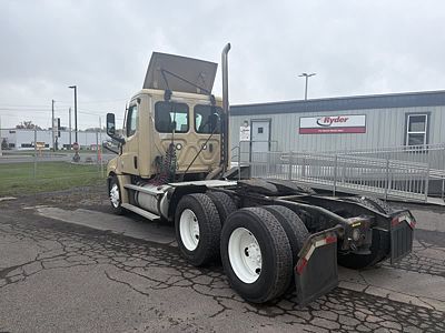 2020 Freightliner NEW CASCADIA PX12664