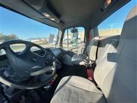 2018 Freightliner M2 106