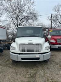 2017 Freightliner M2 106