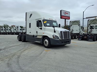 2020 Freightliner CASCADIA 125