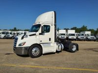 2020 Freightliner NEW CASCADIA 116