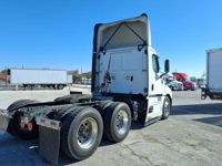 2022 Freightliner NEW CASCADIA PX12664