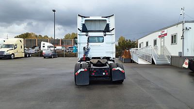 2019 Volvo VNL42T 300