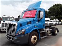 2018 Freightliner CASCADIA 113