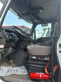 2019 International RH613