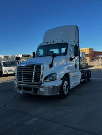2019 Freightliner CASCADIA 125