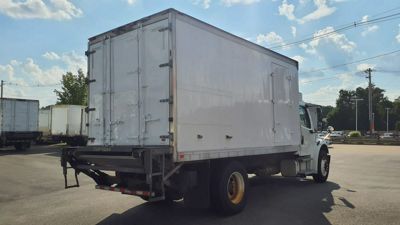 2019 Freightliner M2 106