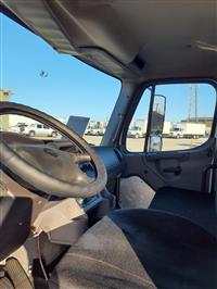 2018 Freightliner M2 106