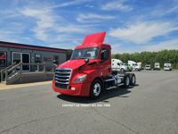 2019 Freightliner NEW CASCADIA 116