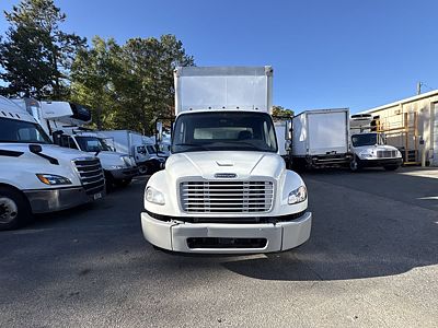 2019 Freightliner M2 106
