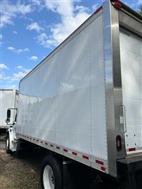 2019 Freightliner M2 106