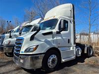 2019 Freightliner NEW CASCADIA 116