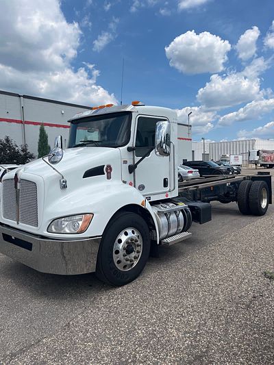 2021 Kenworth T370