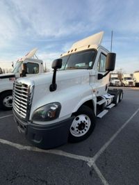 2019 Freightliner CASCADIA 125