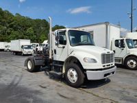 2018 Freightliner M2 106