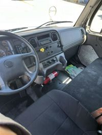 2017 Freightliner M2 106