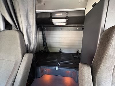 2021 Freightliner NEW CASCADIA 116