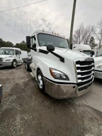 2019 Freightliner NEW CASCADIA PX12664