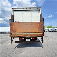 2019 Freightliner M2 106