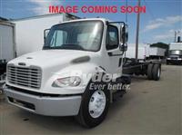 2013 Freightliner M2 106