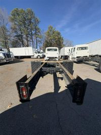 2021 Freightliner M2 106