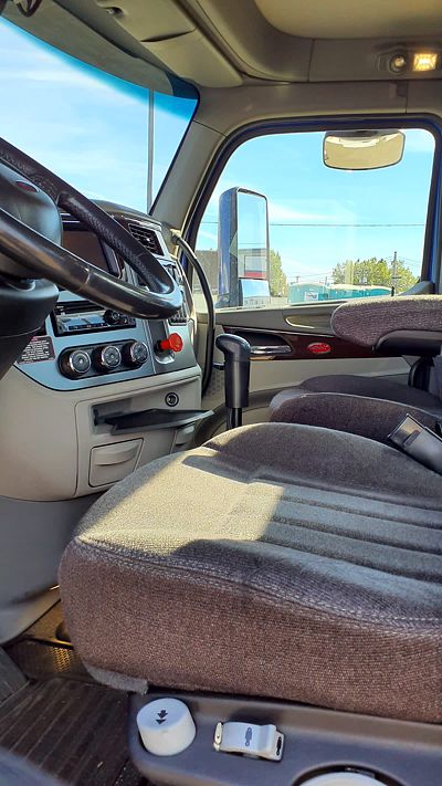 2019 Peterbilt 579