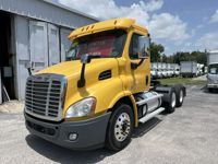 2019 Freightliner CASCADIA 113
