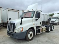 2018 Freightliner CASCADIA 125