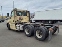 2019 Freightliner CASCADIA 125