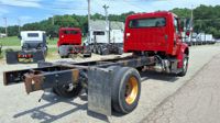 2017 Freightliner M2 106