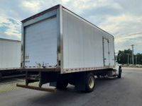 2018 Freightliner M2 106