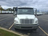 2015 Freightliner M2 106