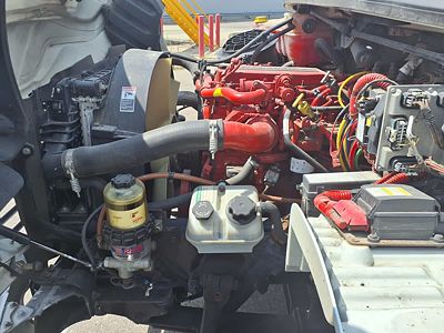 2020 Freightliner M2 106