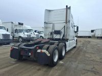 2020 Volvo VNL64T-760