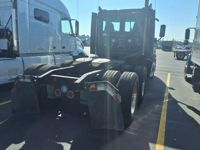 2018 Freightliner CASCADIA 125