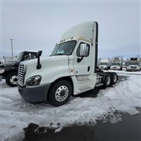 2018 Freightliner CASCADIA 125
