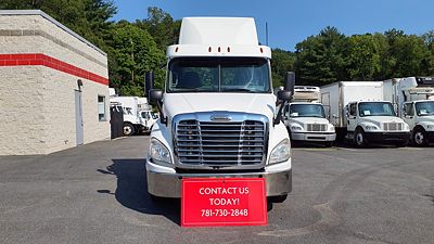 2019 Freightliner CASCADIA 125