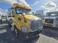 2019 Freightliner CASCADIA 113
