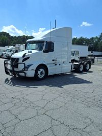 2020 Volvo VNR64T-640