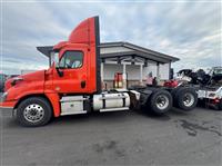 2018 Freightliner CASCADIA 125