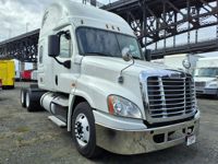 2018 Freightliner CASCADIA 125