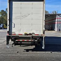 2018 Freightliner M2 106