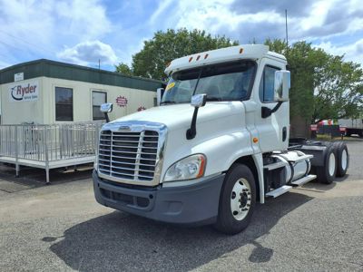 2020 Freightliner CASCADIA 125
