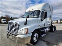 2020 Freightliner CASCADIA 125