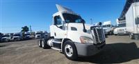 2017 Freightliner CASCADIA 113