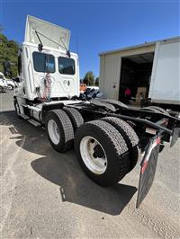 2019 Freightliner CASCADIA 125