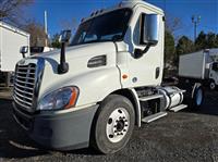 2018 Freightliner CASCADIA 113