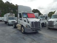 2019 Freightliner CASCADIA 113