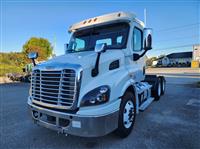 2018 Freightliner CASCADIA 113